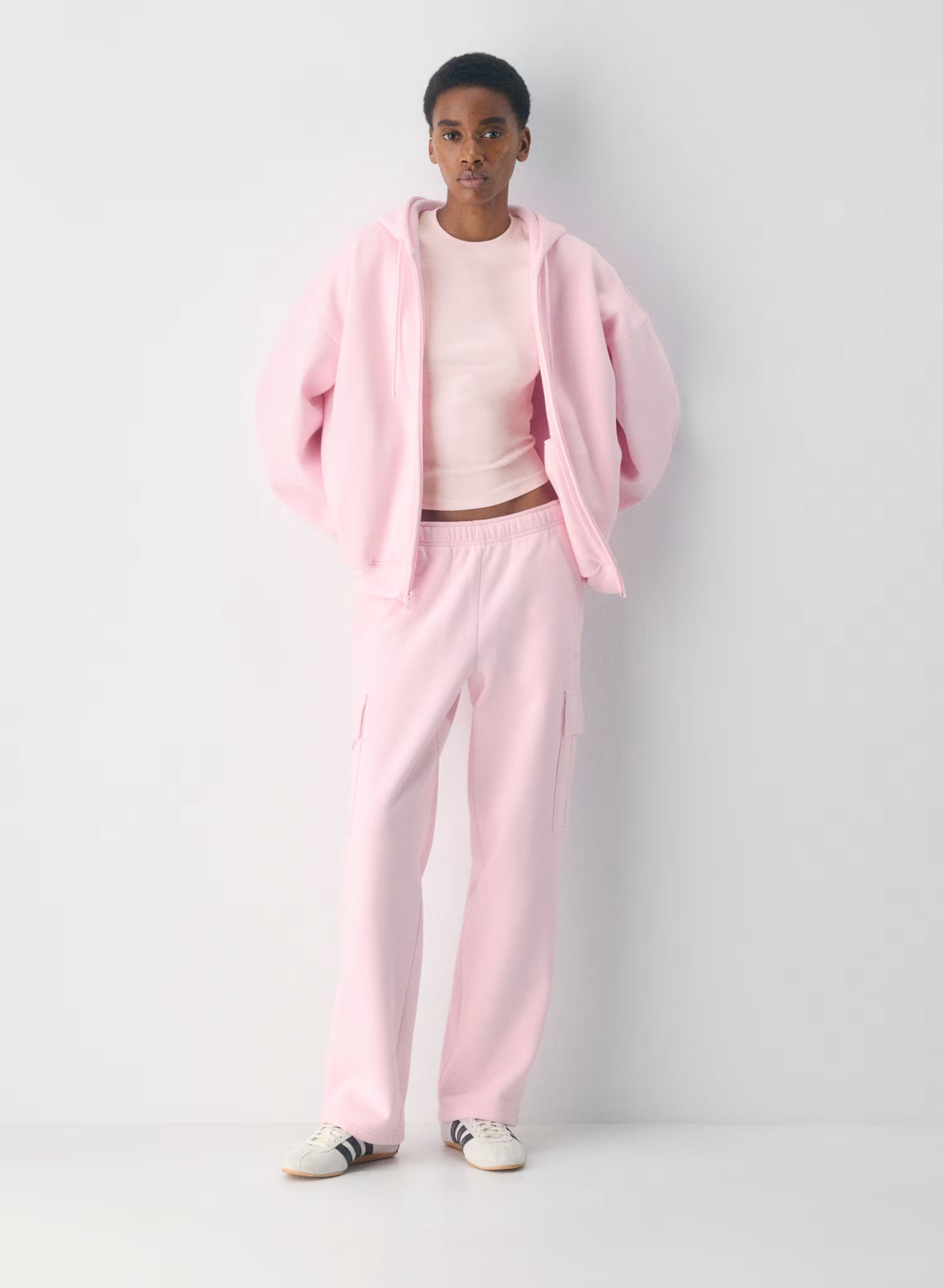 Cozy Sweatfleece Mega Cargo Sweatpant & Mega Zip Hoodie Set