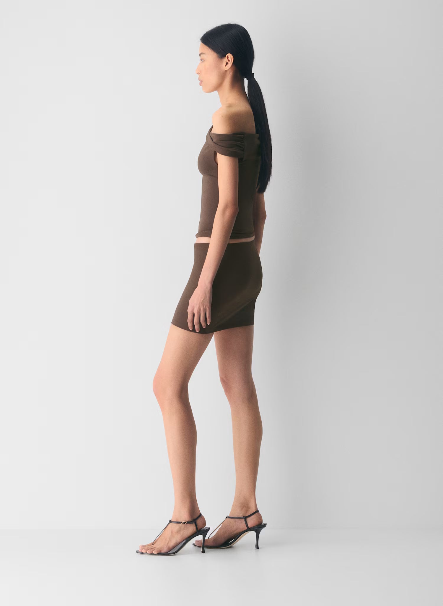 Aritzia Original Contour Ravish Top & Request Micro Tube Skort Set