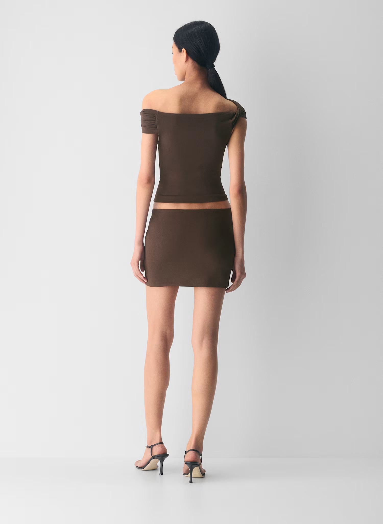 Aritzia Original Contour Ravish Top & Request Micro Tube Skort Set