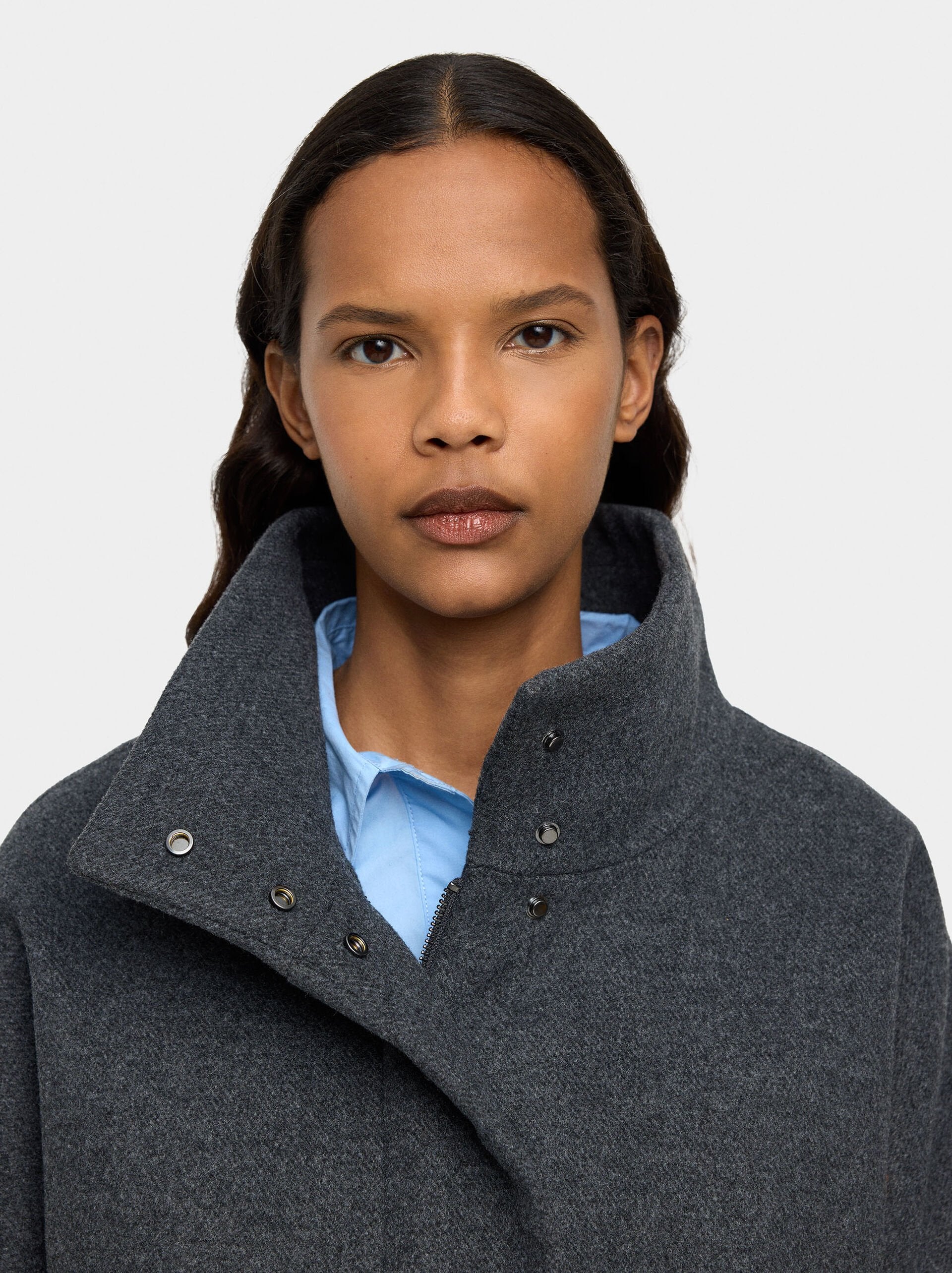 Jacket with high collar