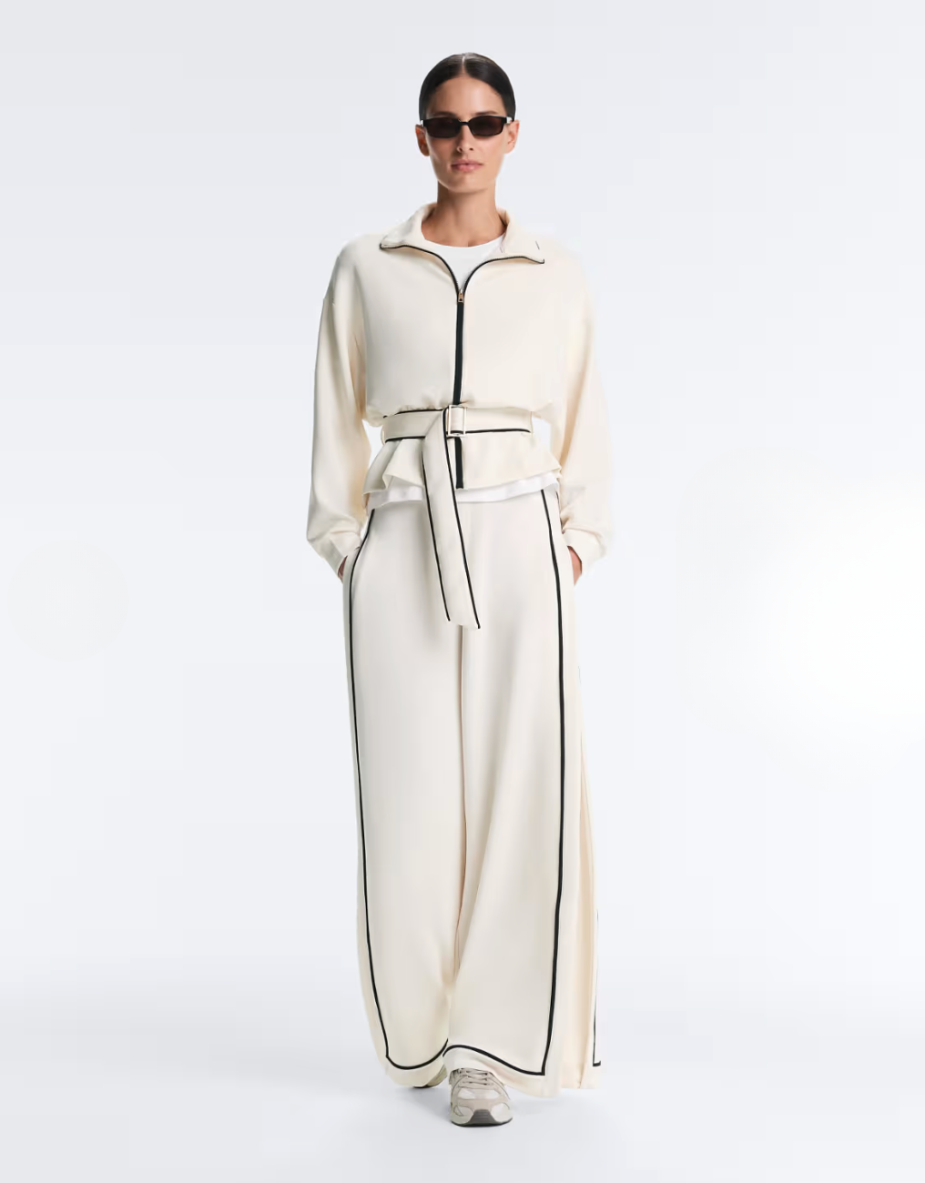 OYSHO Piping jacket with soft-touch modal in pale ecru