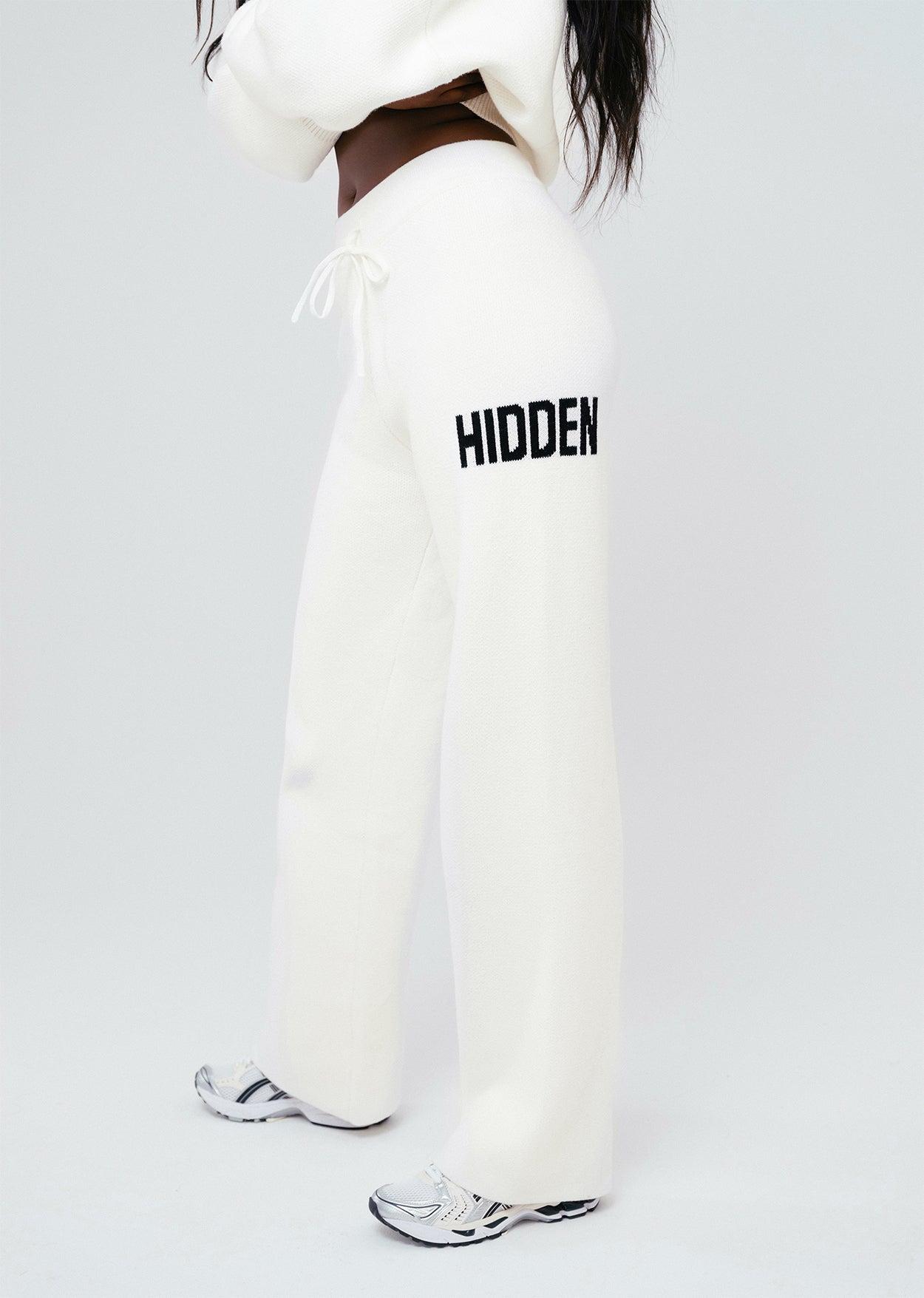 HIDDEN HILLS KNIT SET OFF WHITE